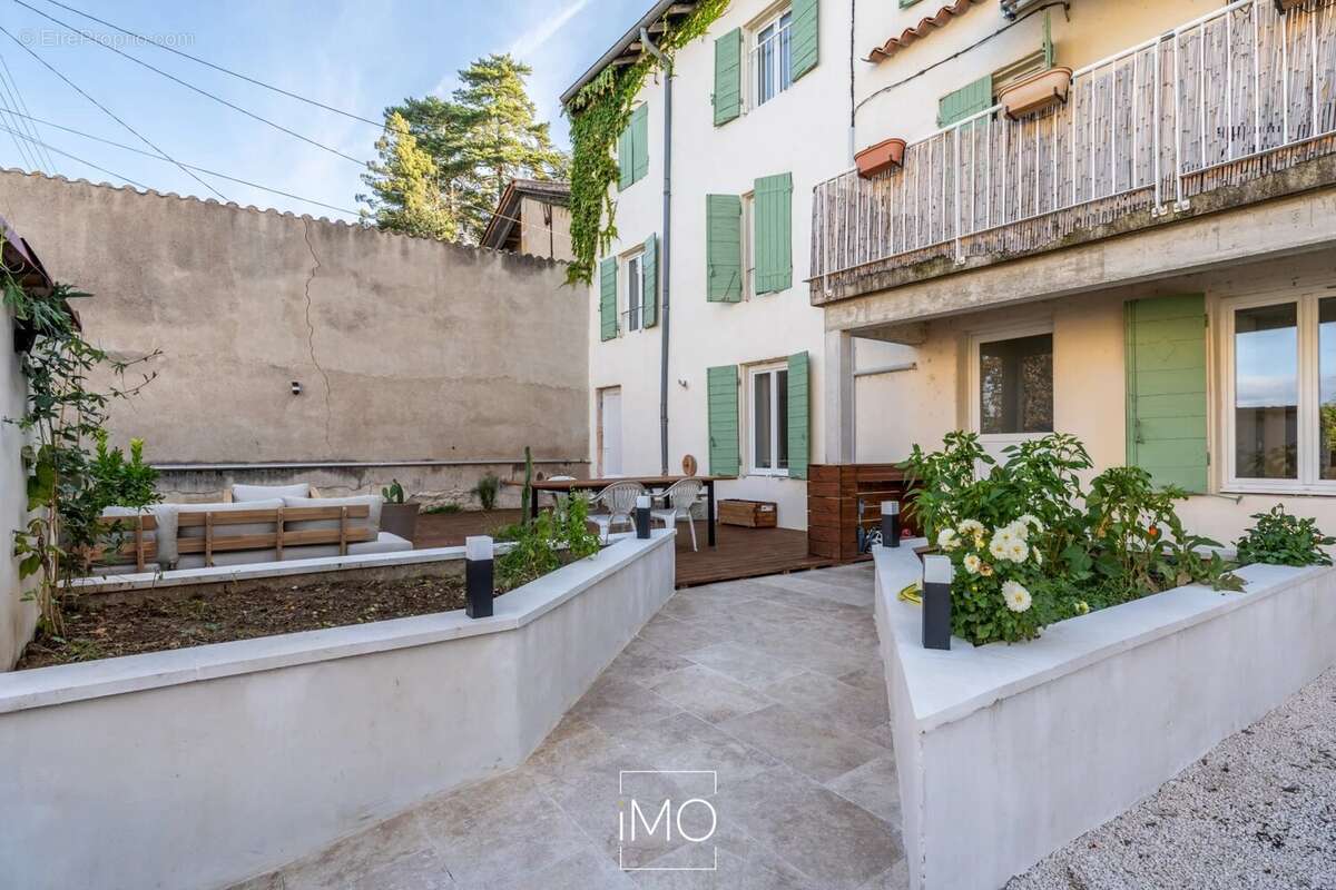 Appartement à BEAUREGARD