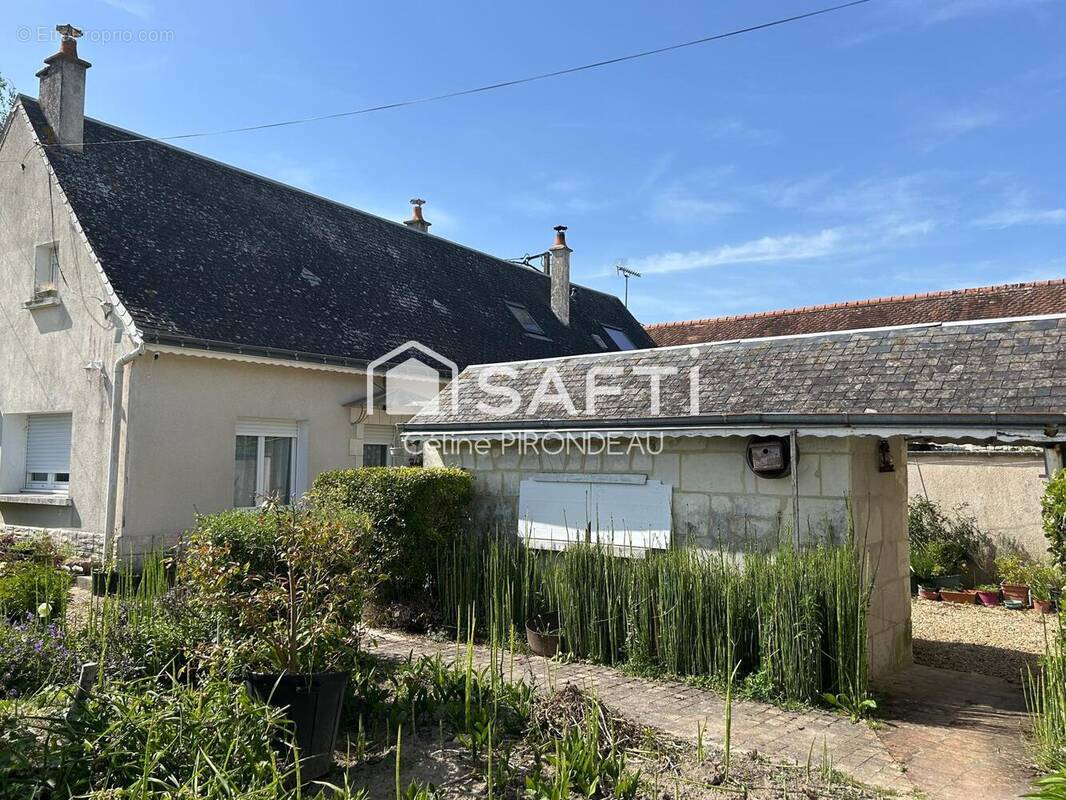 Photo 1 - Maison à VERNOIL