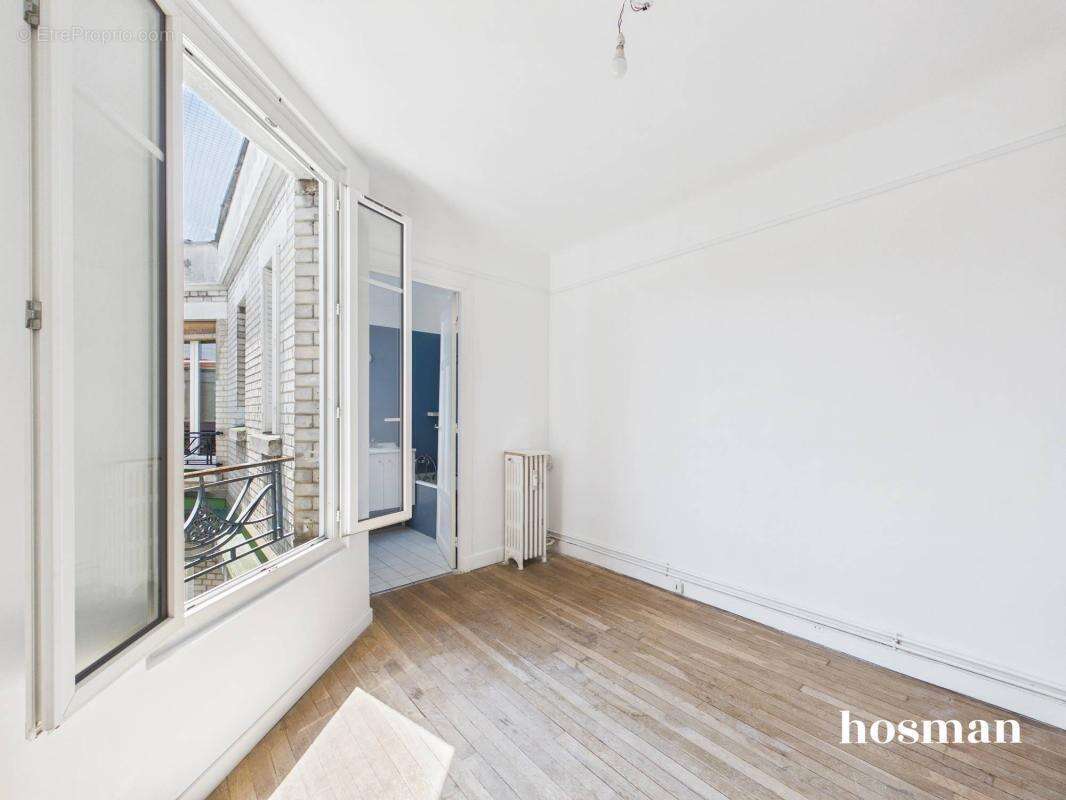 Appartement à COLOMBES