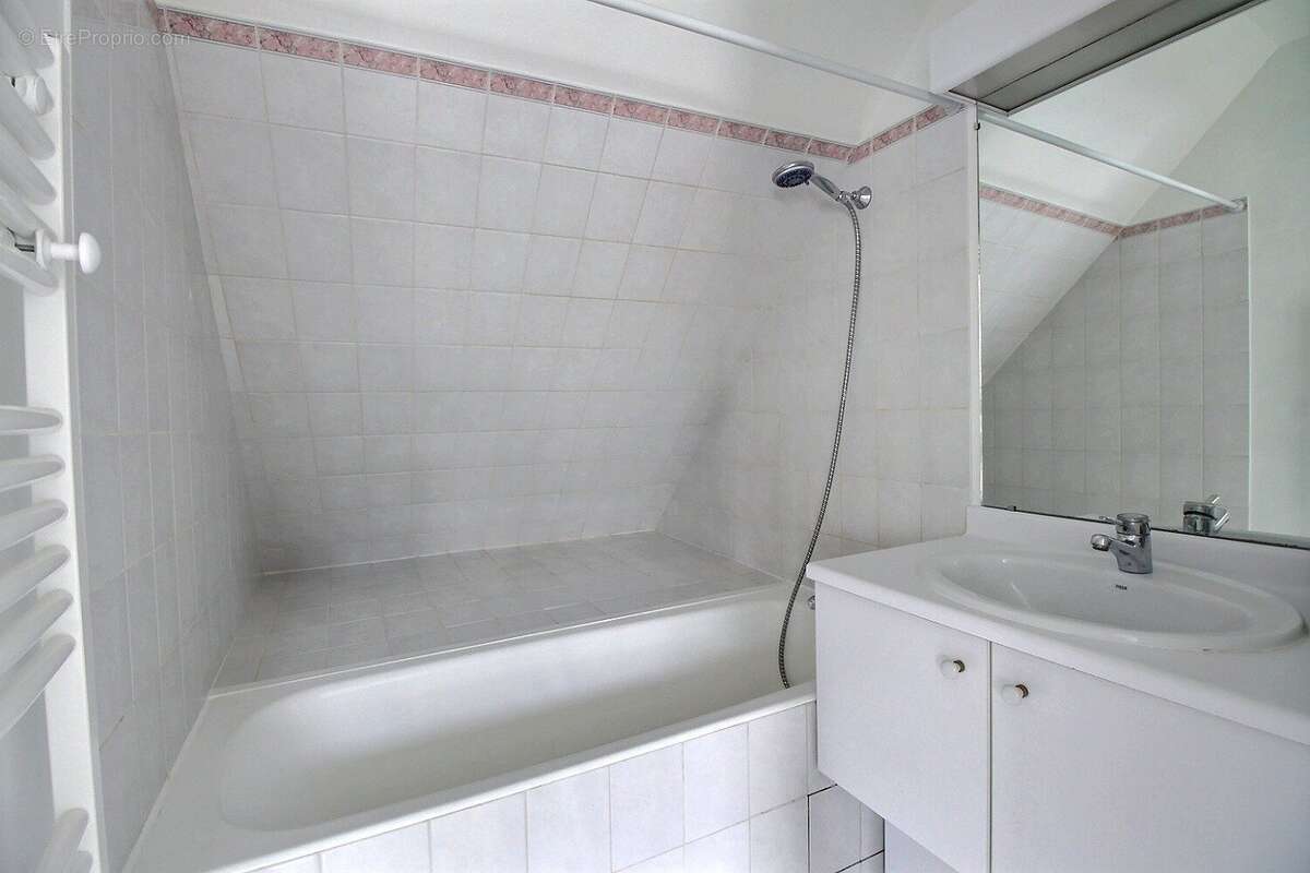 Appartement à CHATILLON