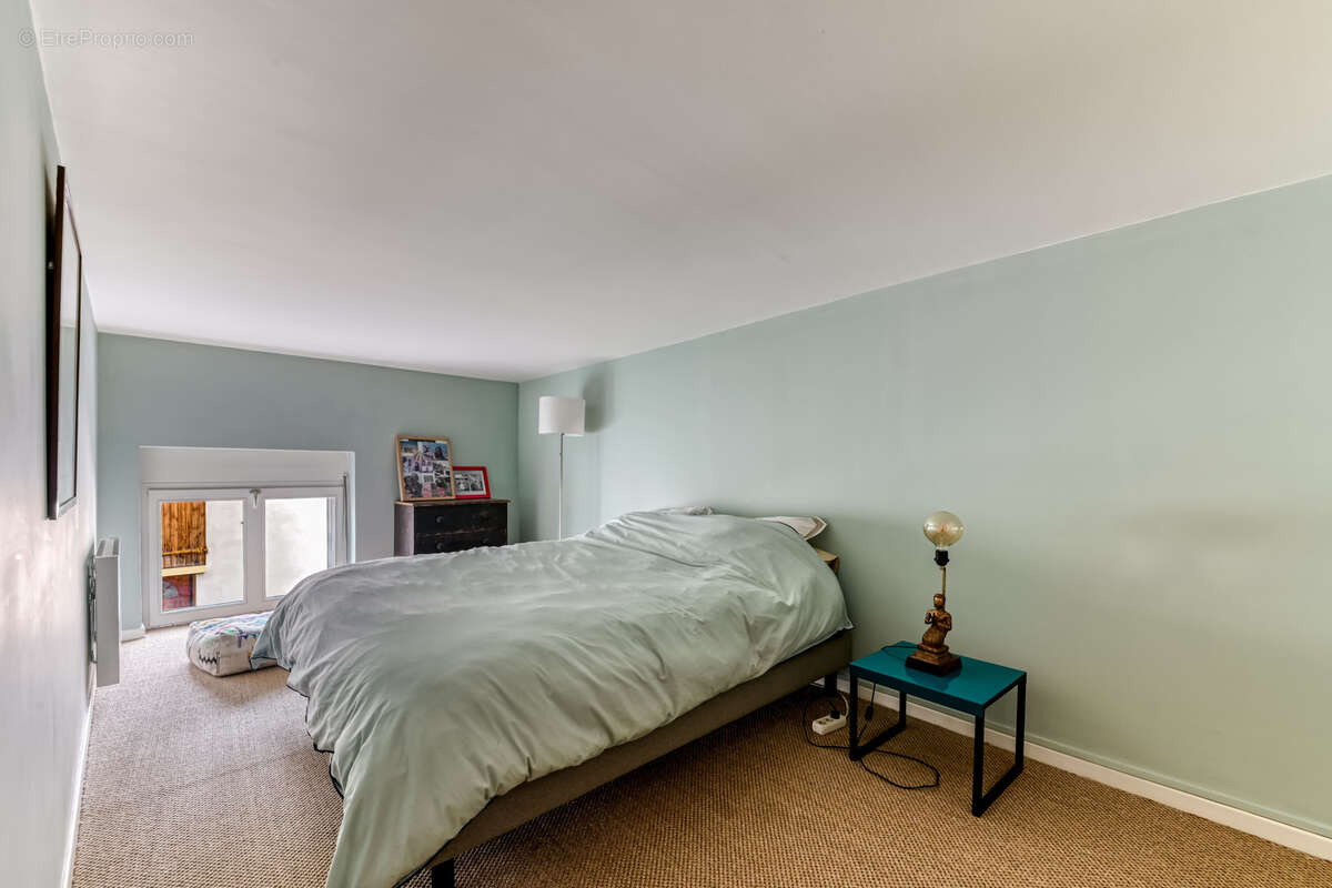 Appartement à SAINTE-FOY-LES-LYON