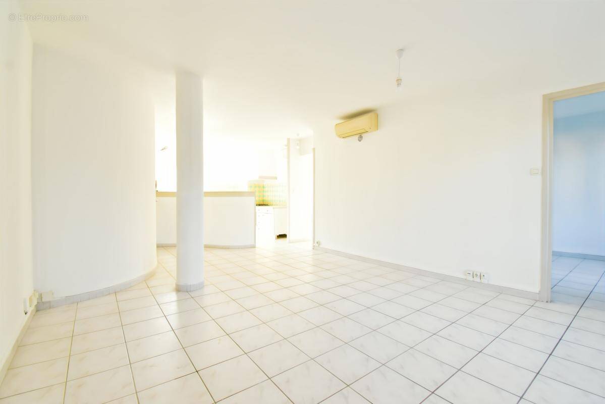 Appartement à BOURG-LES-VALENCE