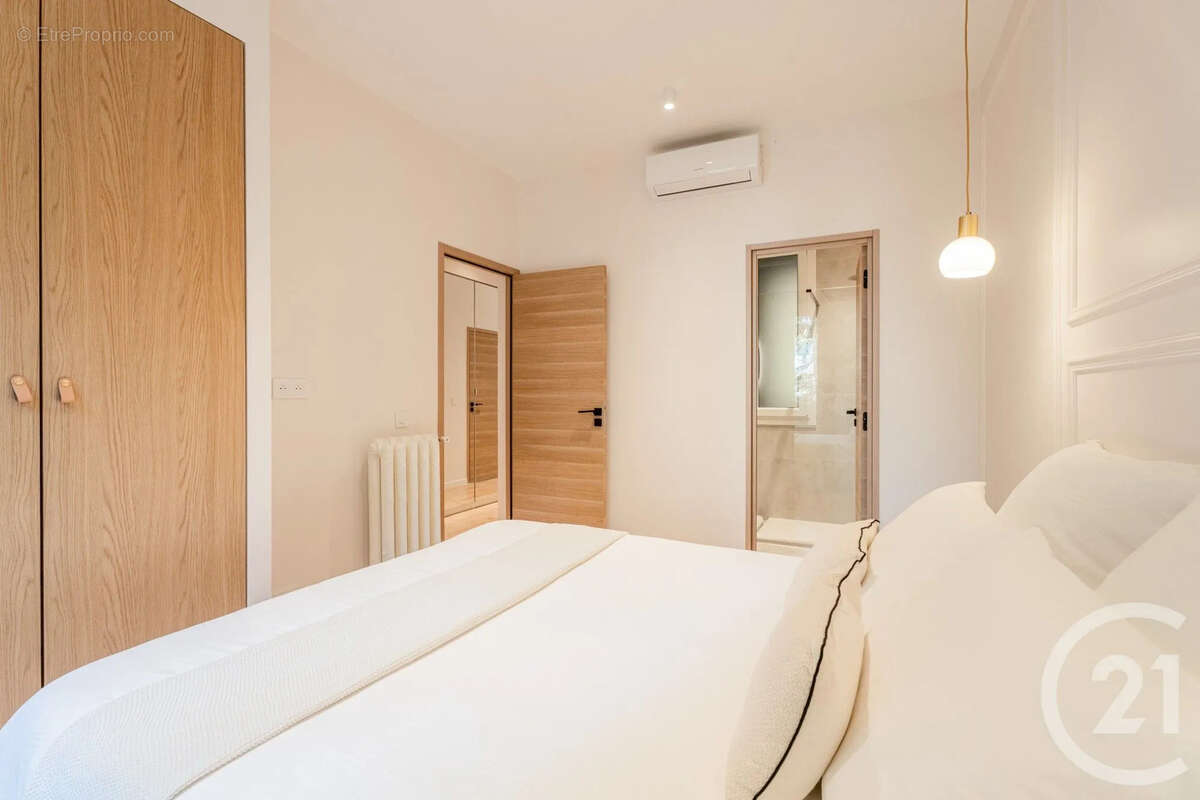 Appartement 70 m² à Nice  - photo 18