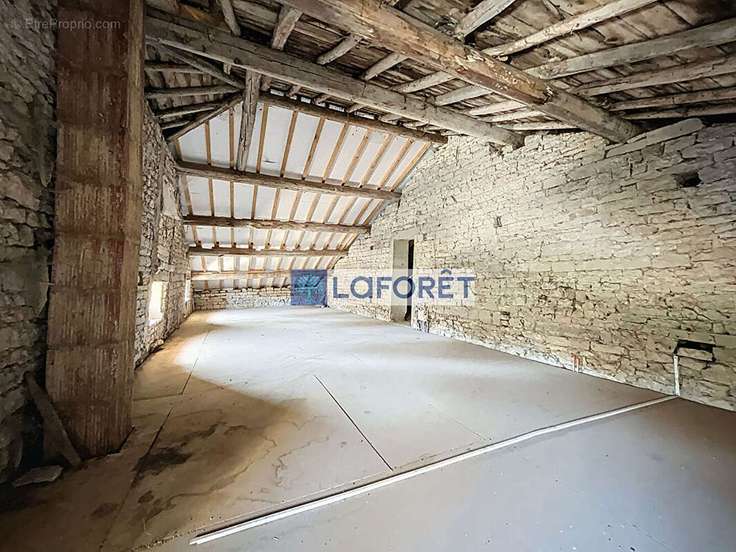 Paroy sur Saulx 139 m² - photo 17