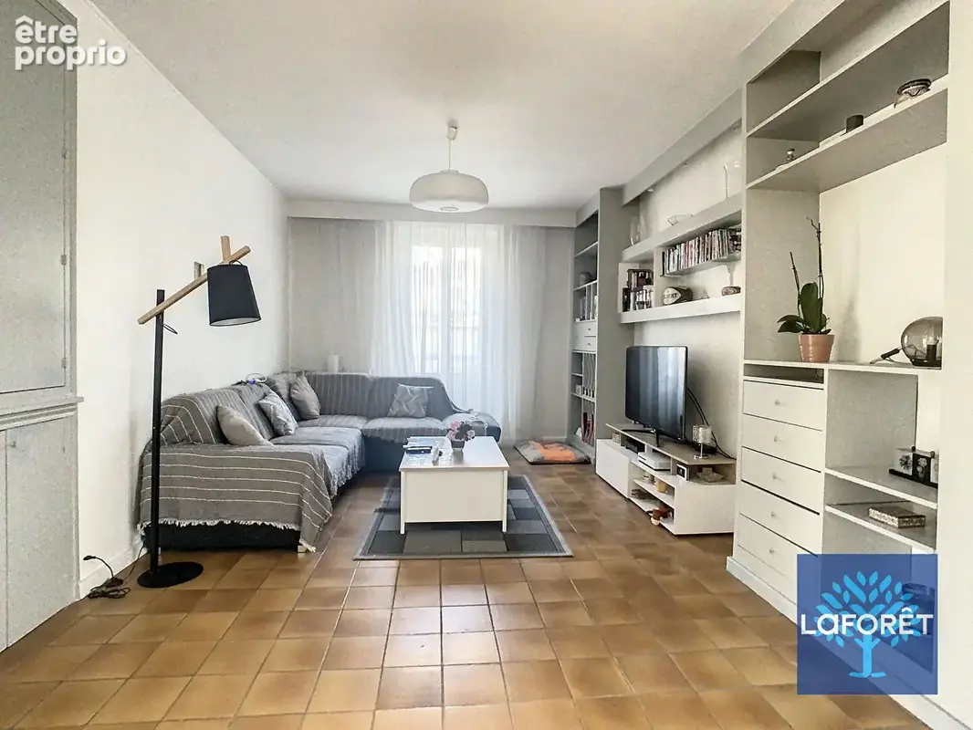 Maison avec Piscine + Dépendance plein centre de La Ferte Alais 6 pièces 189m² - photo 5