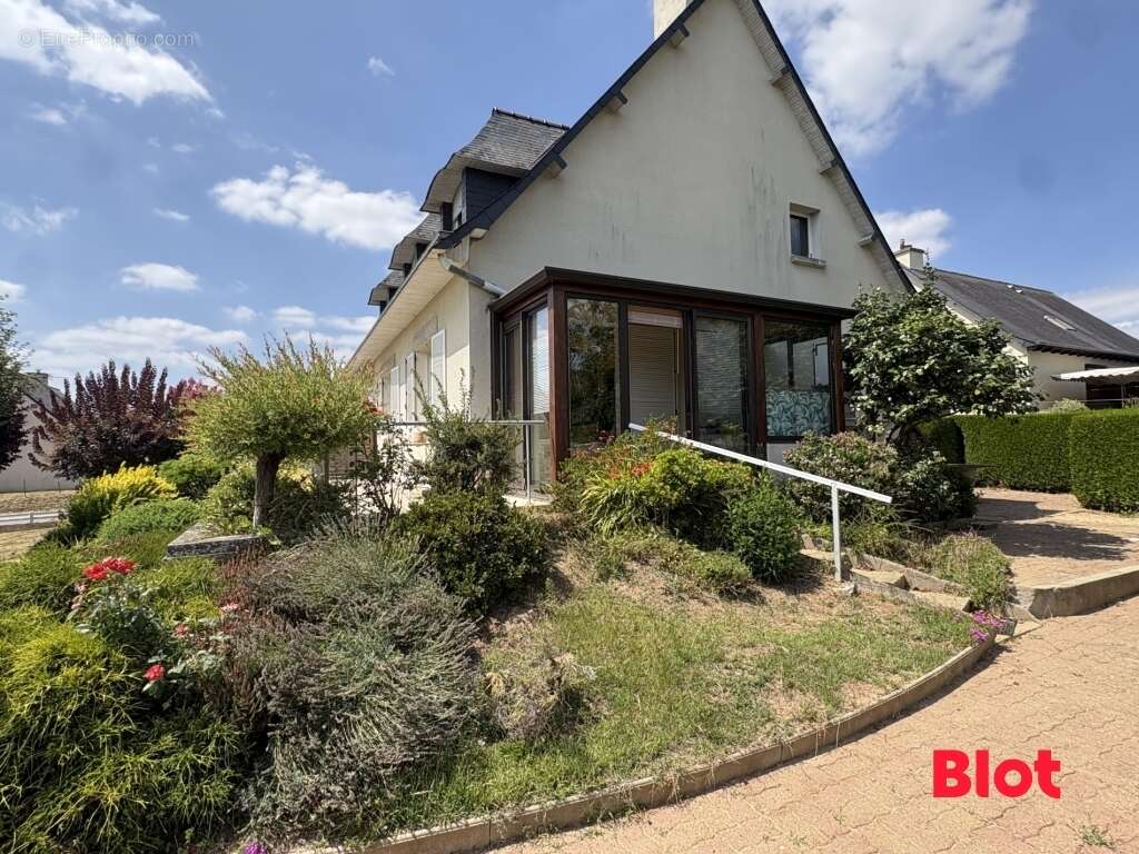 Maison 144 m² à Irodouer  - photo 3