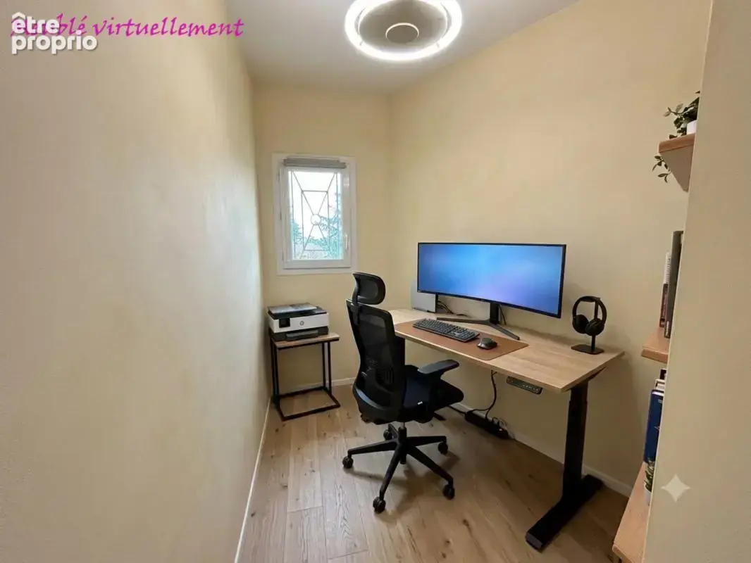 Lumineuse maison familiale de 130 m² sur sous-sol avec véranda – Terrain de 1288 m² à Charly (69) - photo 11