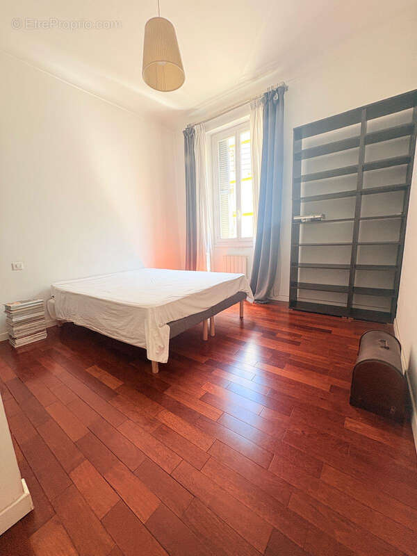 Bastia Centre ville Appartement F3/4 de 94 m2 - photo 12