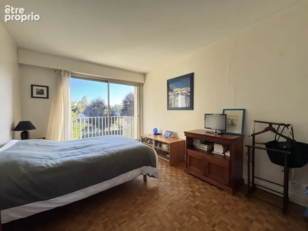 Appartement - 87m2 - 5 pièces - photo 4