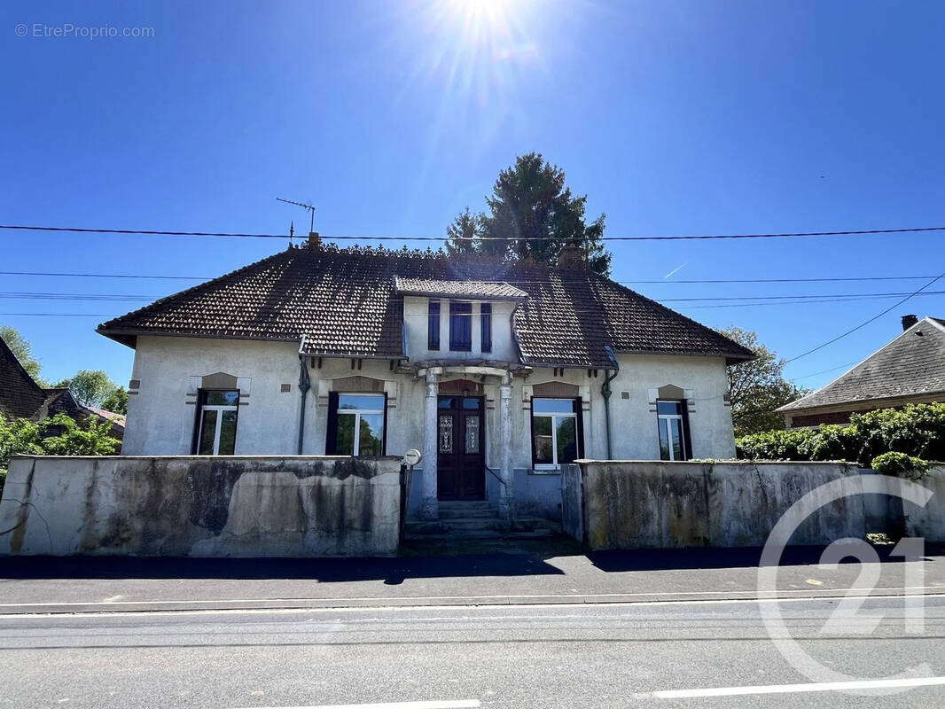 Maison à AISONVILLE-ET-BERNOVILLE