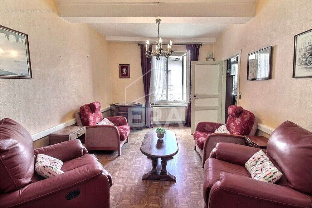 Maison à CLERMONT-FERRAND