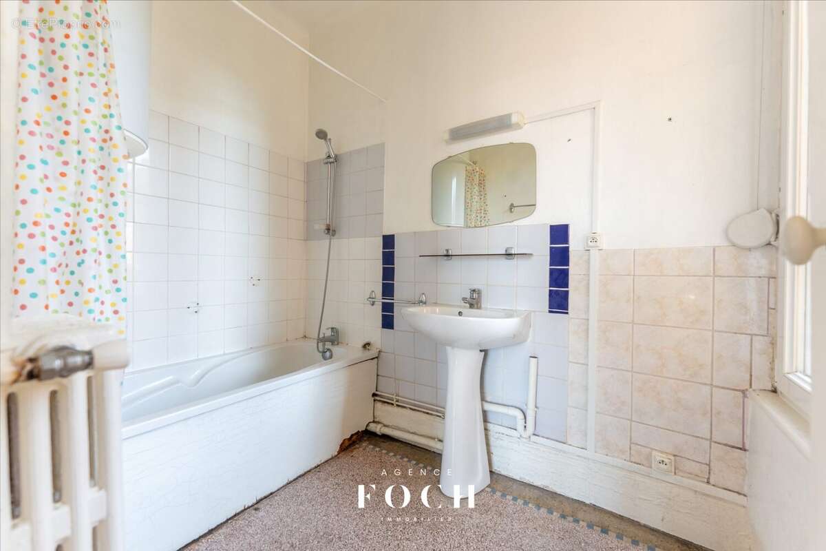 Appartement 78 m² à Nancy  - photo 6