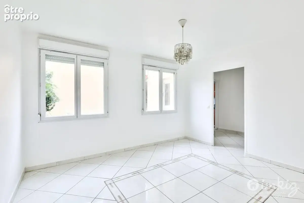 Maison 5 pièces et deux F3 indépendants - photo 9