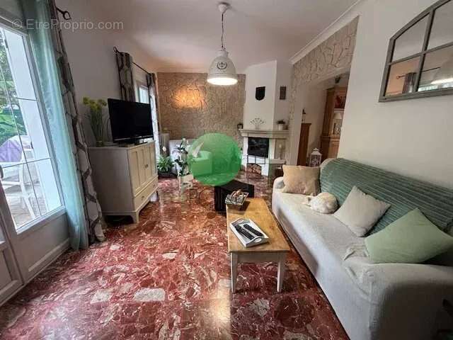 Maison à LA FERTE-ALAIS