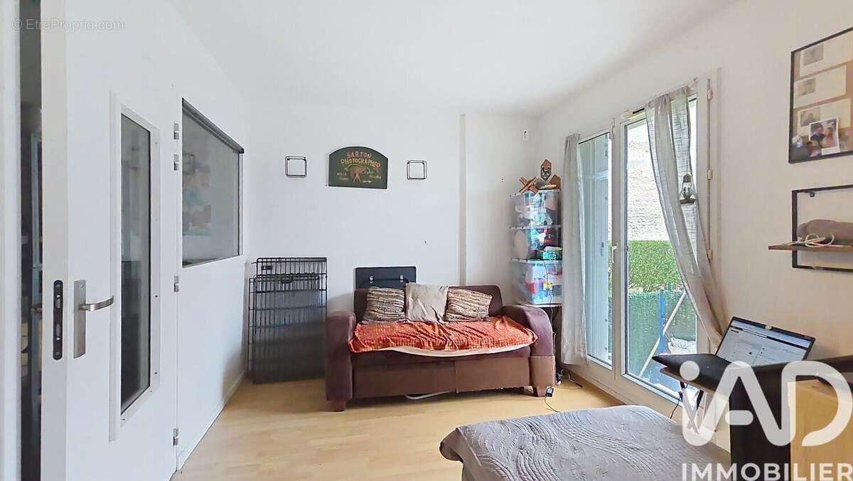 Appartement 29 m² à Thieux  - photo 2