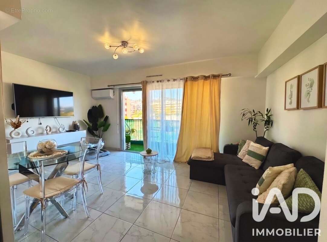 Photo 1 - Appartement à LE CANNET