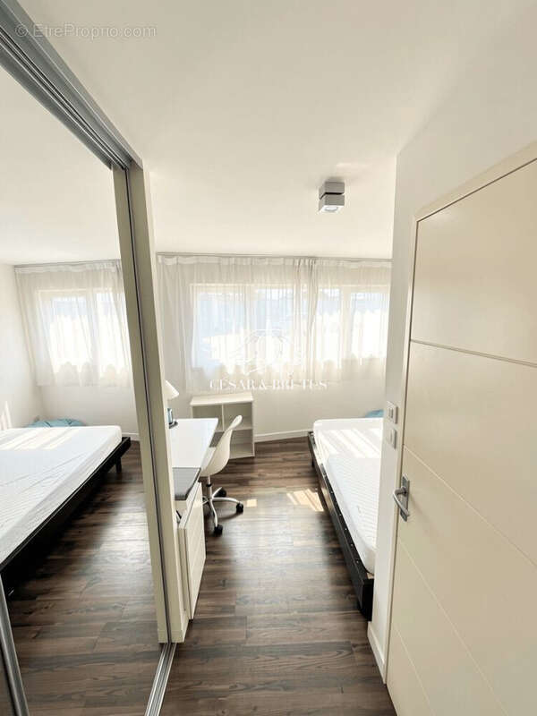 Appartement 57 m² à Lyon-3e  - photo 4