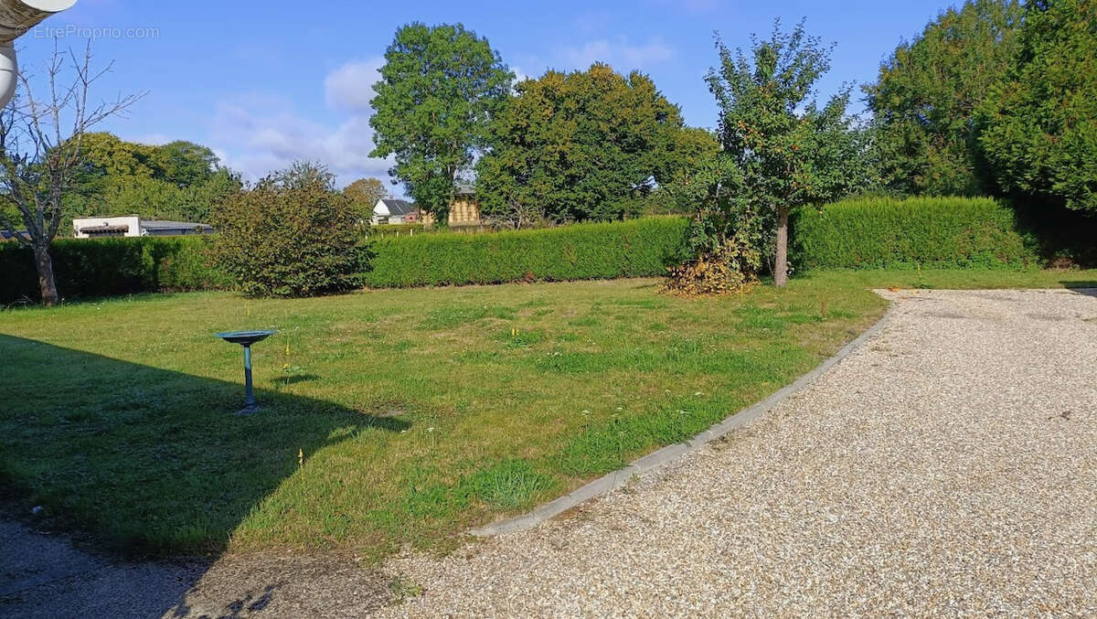 Maison à LE FIDELAIRE