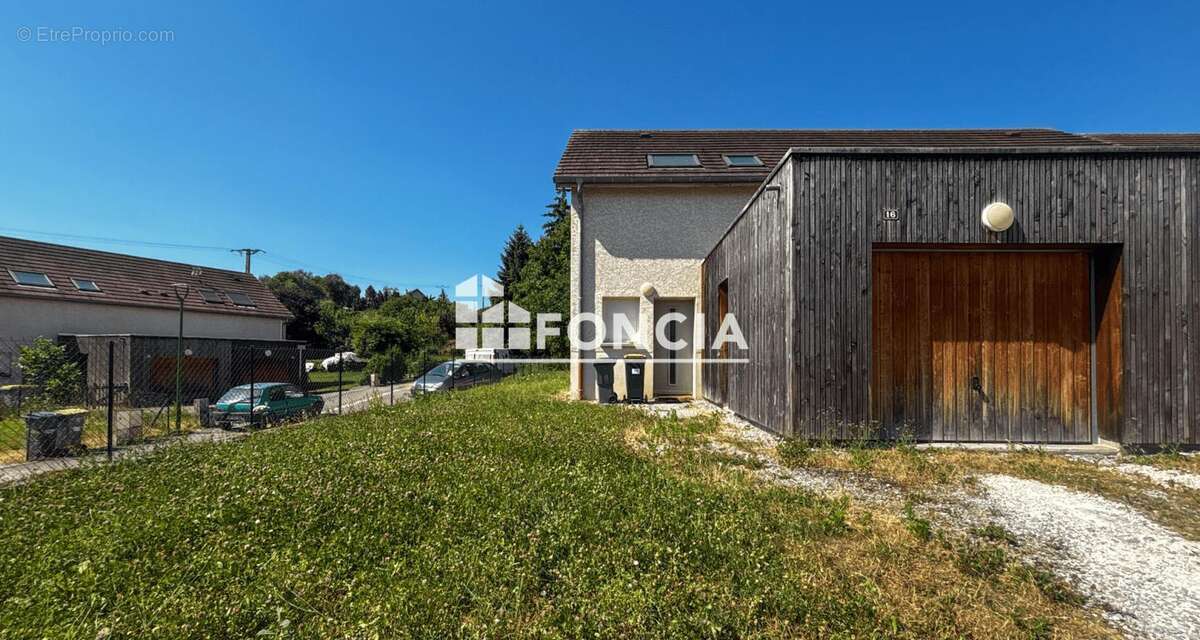 À vendre Maison 4 pièces 86,48 m² - VORGES-LES-PINS 25320 - photo 10