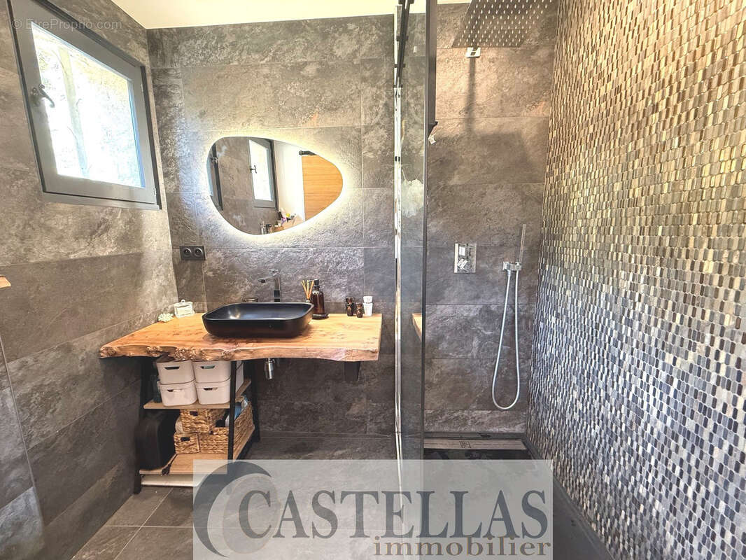 Carnoux en provence - villa type 4 quartier des barles - photo 3