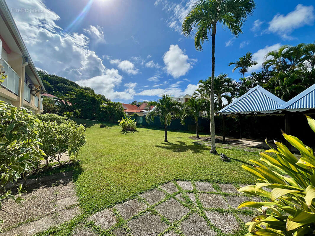 Appartement à SAINTE-ANNE