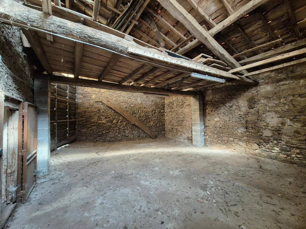 Photo 1 - Maison à SAINT-JUERY