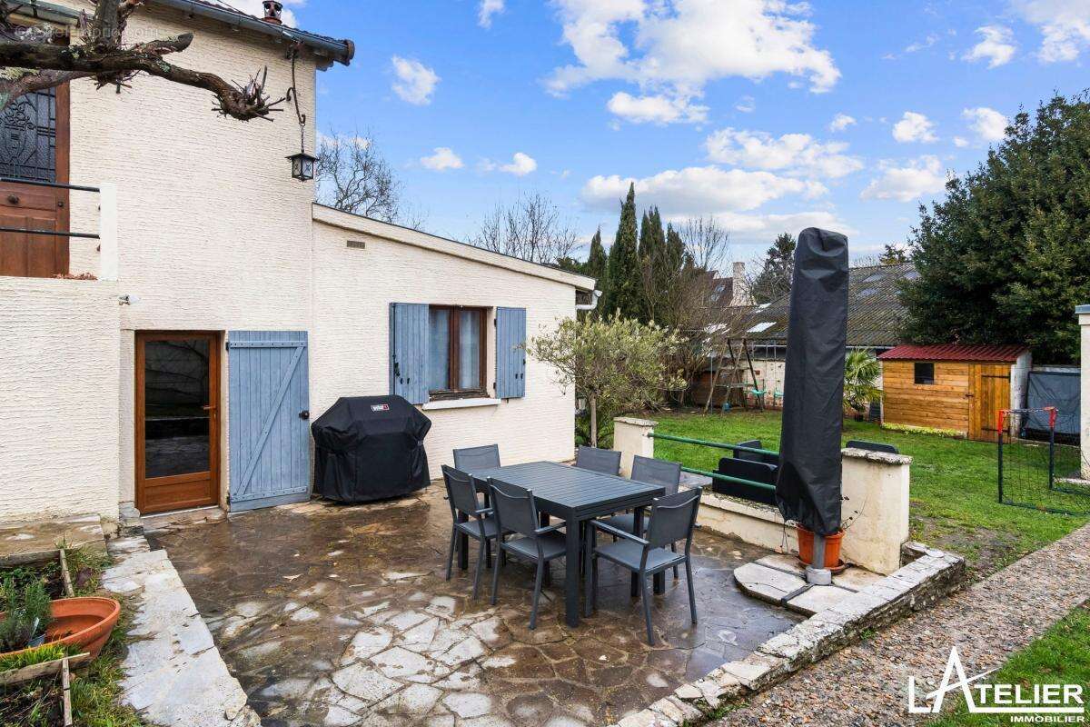 Maison à MAREIL-MARLY