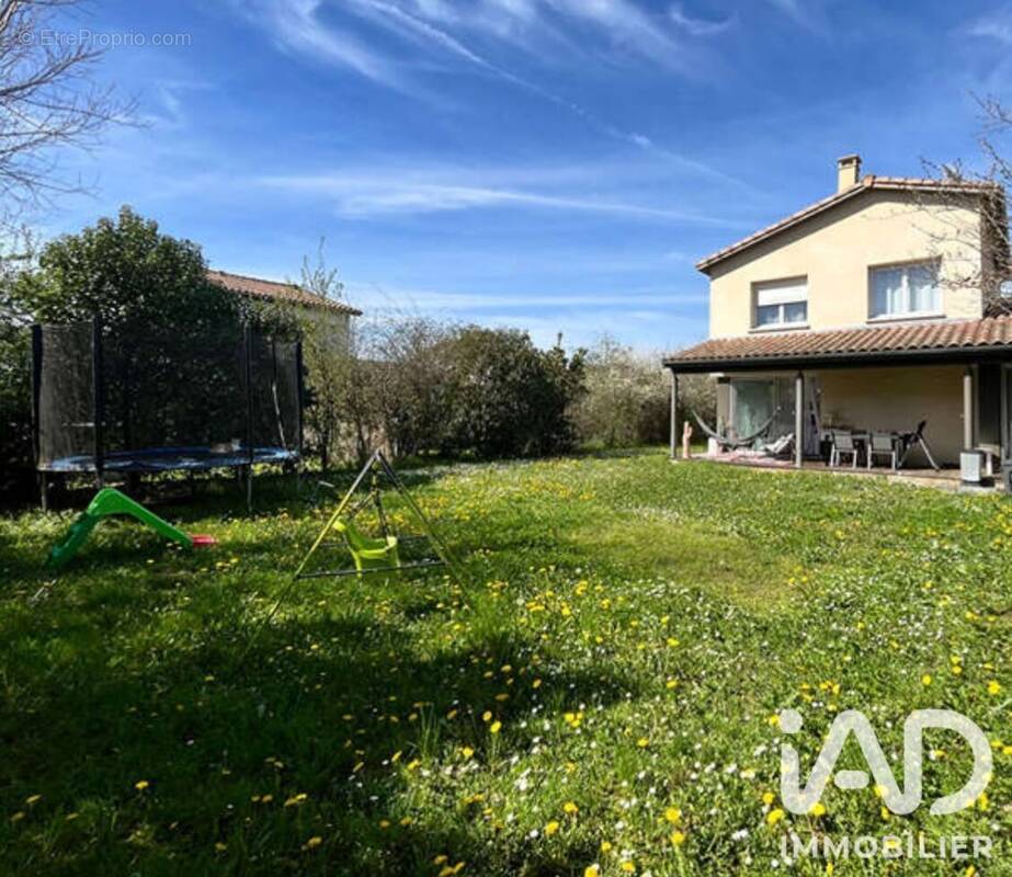 Photo 1 - Maison à CASTELGINEST
