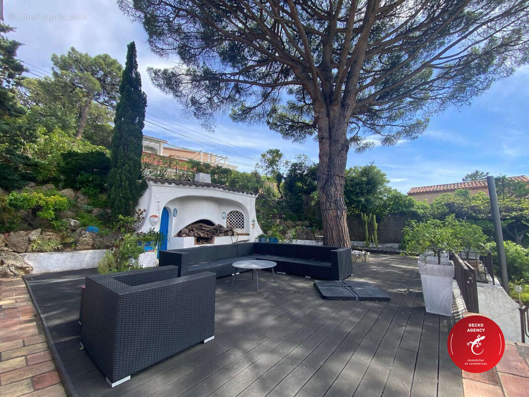 Tropézienne R+1 - Maison à ROQUEBRUNE-SUR-ARGENS