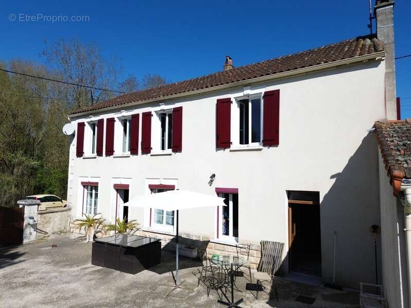 Maison à LUXE