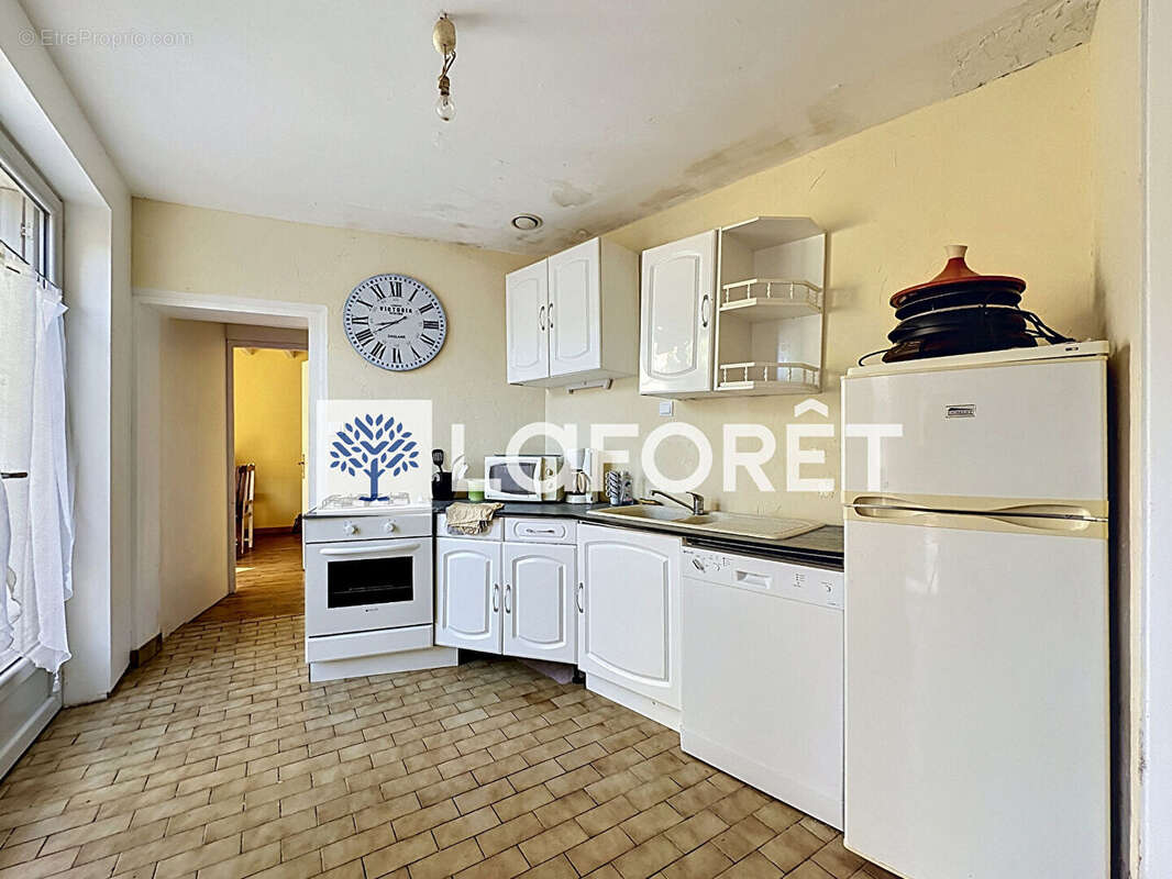 Maison Airvault 3 pièce(s) 71.8 m2 - photo 5