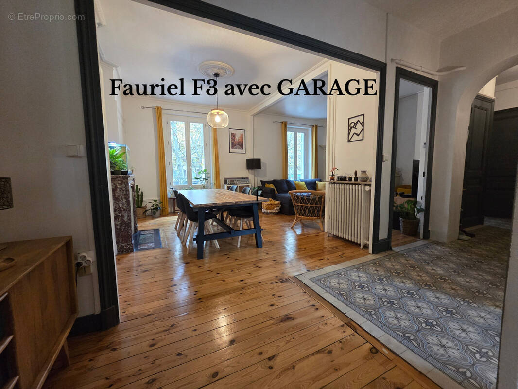Appartement à SAINT-ETIENNE