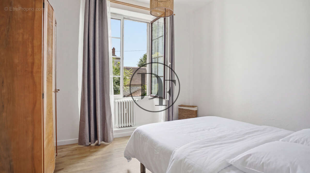 Appartement à BOURRON-MARLOTTE