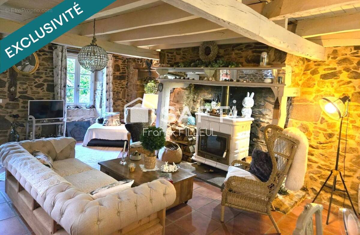 Photo 1 - Maison à CHAMBOULIVE