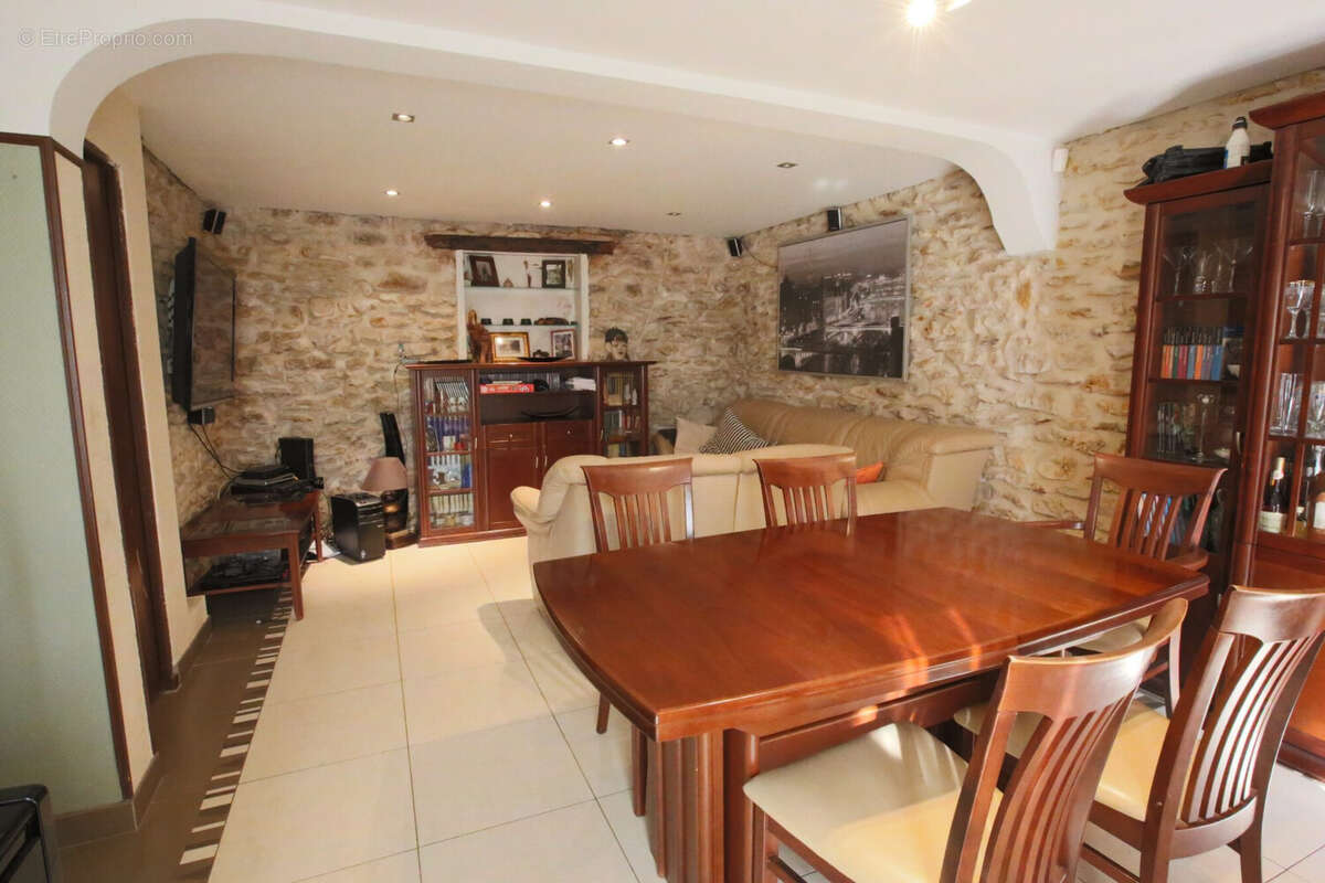 Maison à SAINT-DENIS