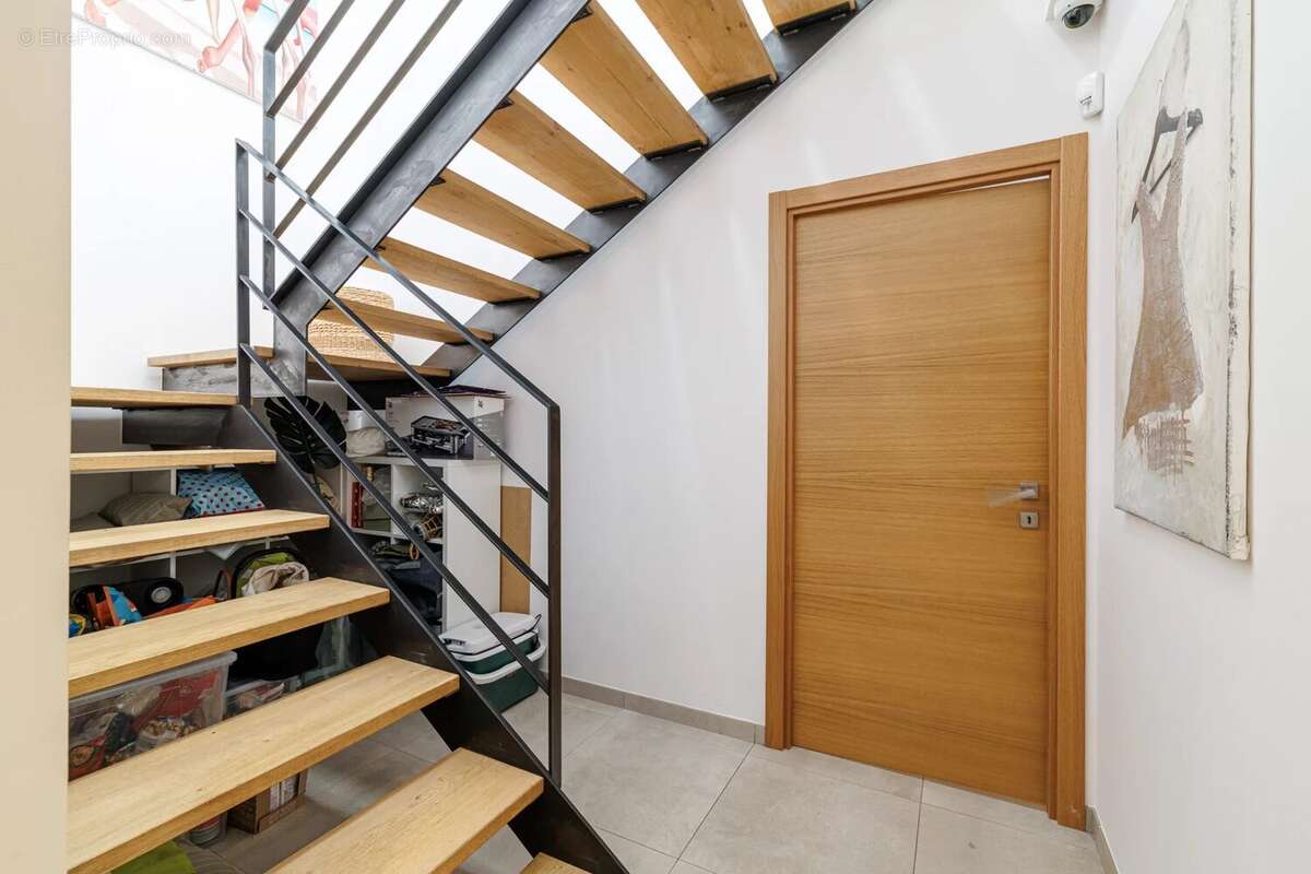 Maison à THEOULE-SUR-MER