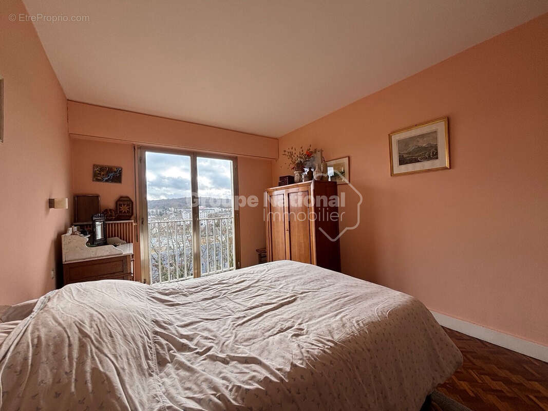 Appartement à VERSAILLES