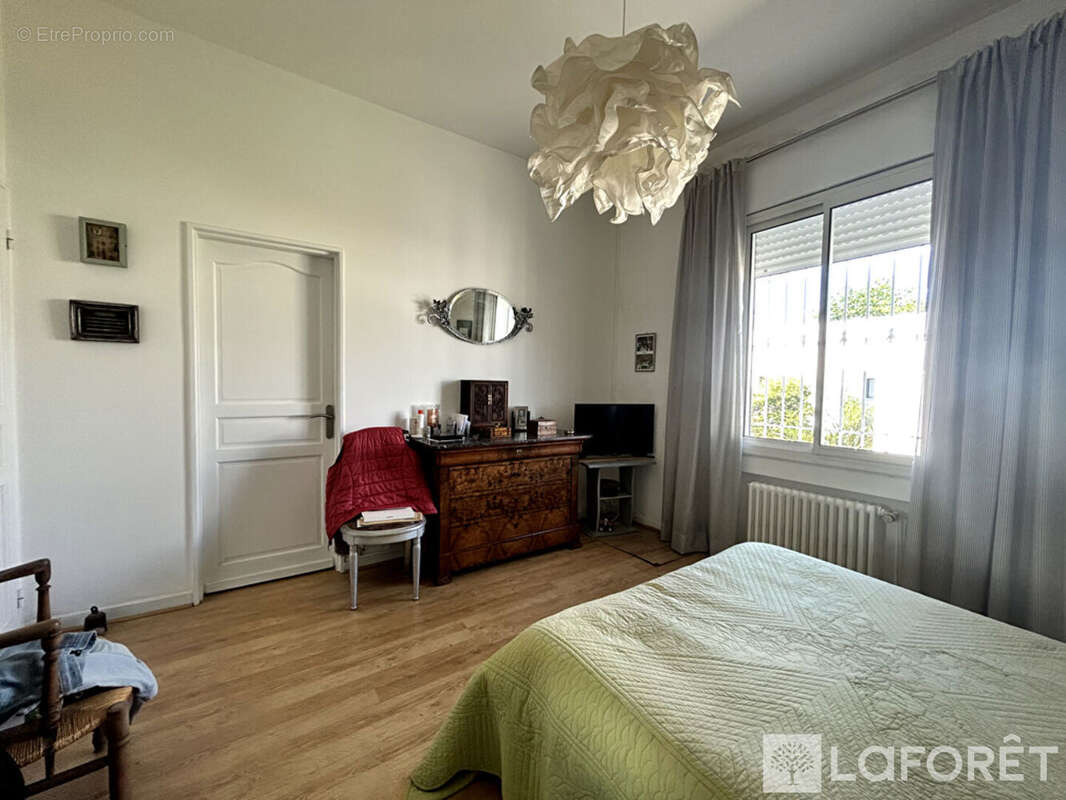 Maison de Maitre T4 avec dépendance-GUJAN MESTRAS - photo 5