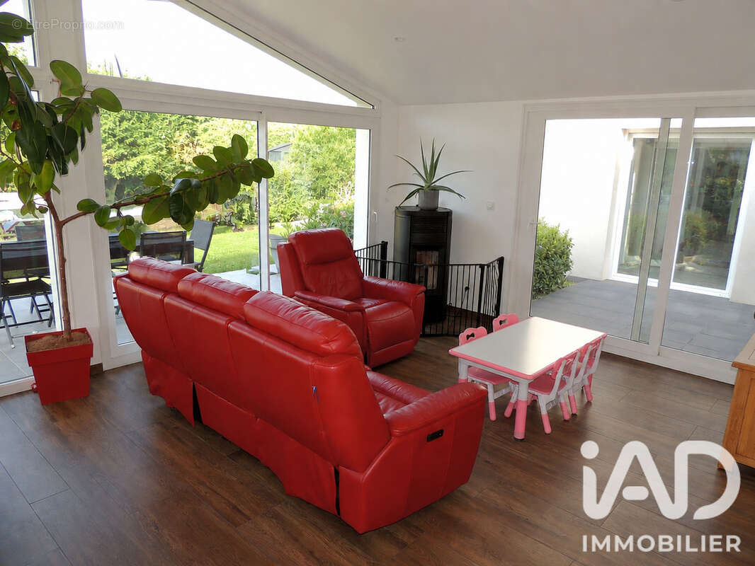 Maison 191 m² à Avenay  - photo 8