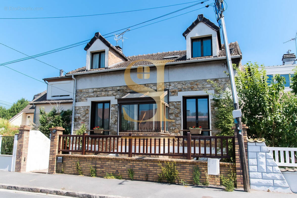 Maison à MORSANG-SUR-ORGE