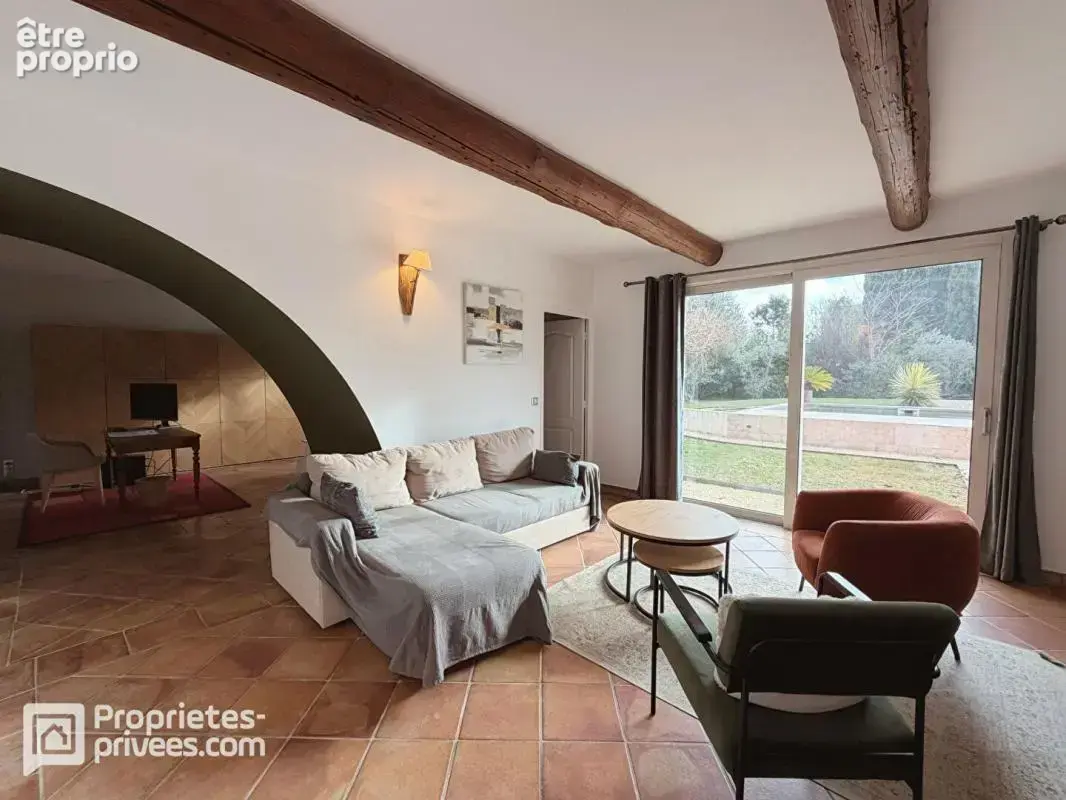 Mas entièrement rénové, 8 pièces, 308 m², ORANGE SUD - photo 8