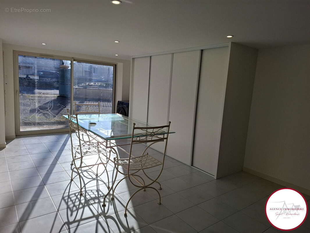 Maison à SAINT-AMAND-MONTROND