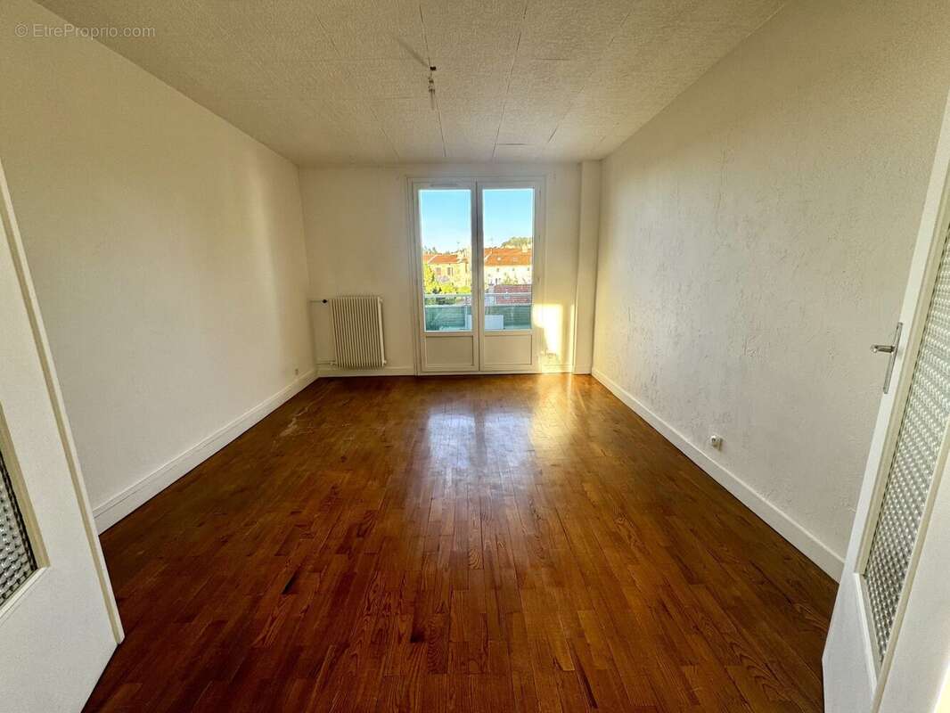 Appartement à LA RICAMARIE