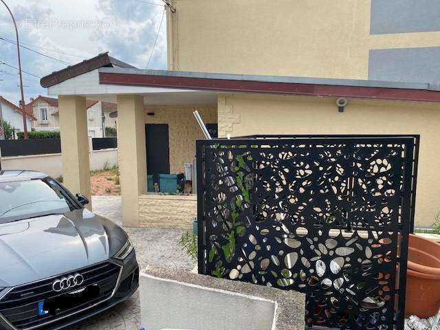 Maison à MONTFERMEIL