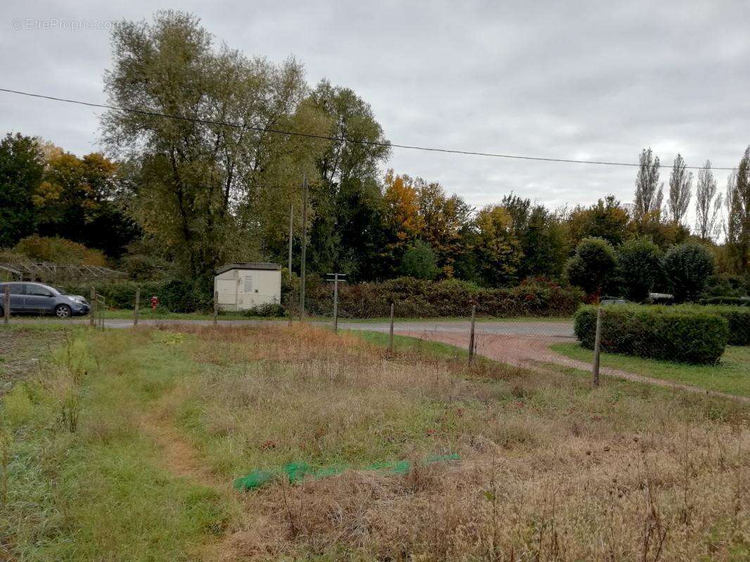 Terrain constructible / premery - photo 2