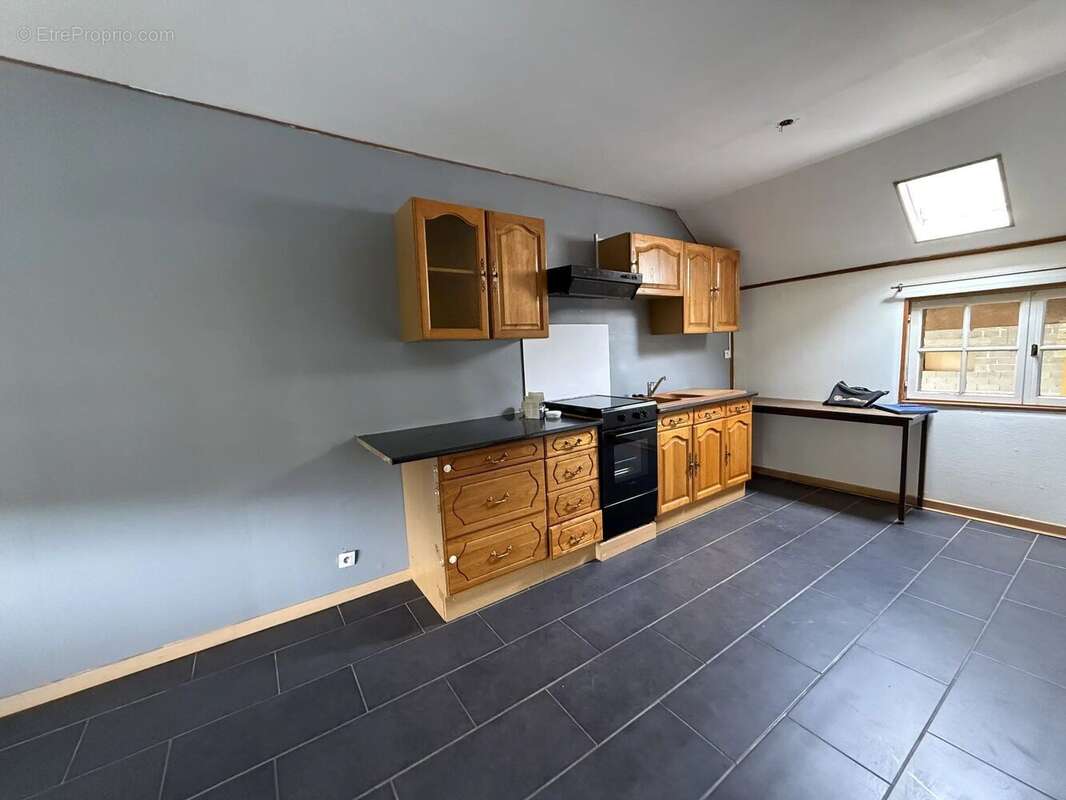 Appartement à IVRY-LA-BATAILLE