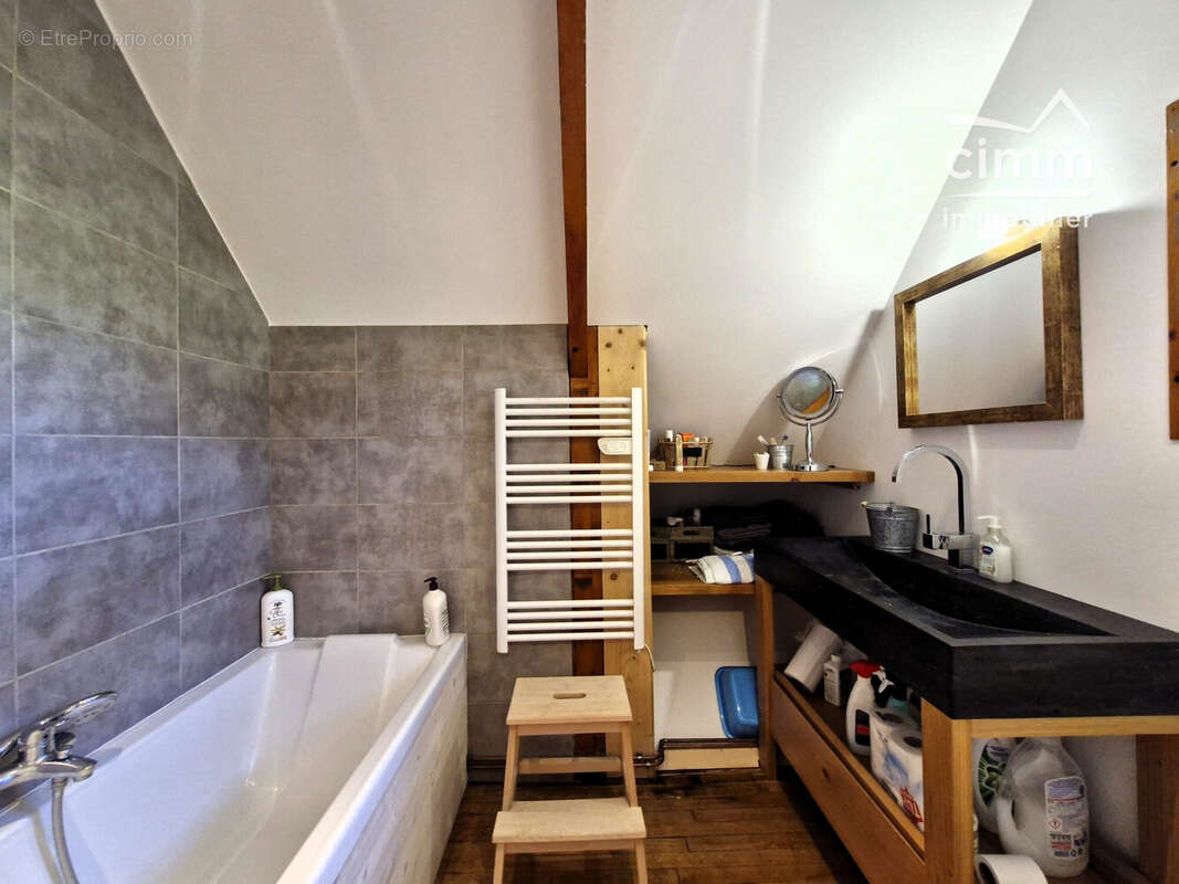 Maison à LA CHAPELLE-EN-VERCORS