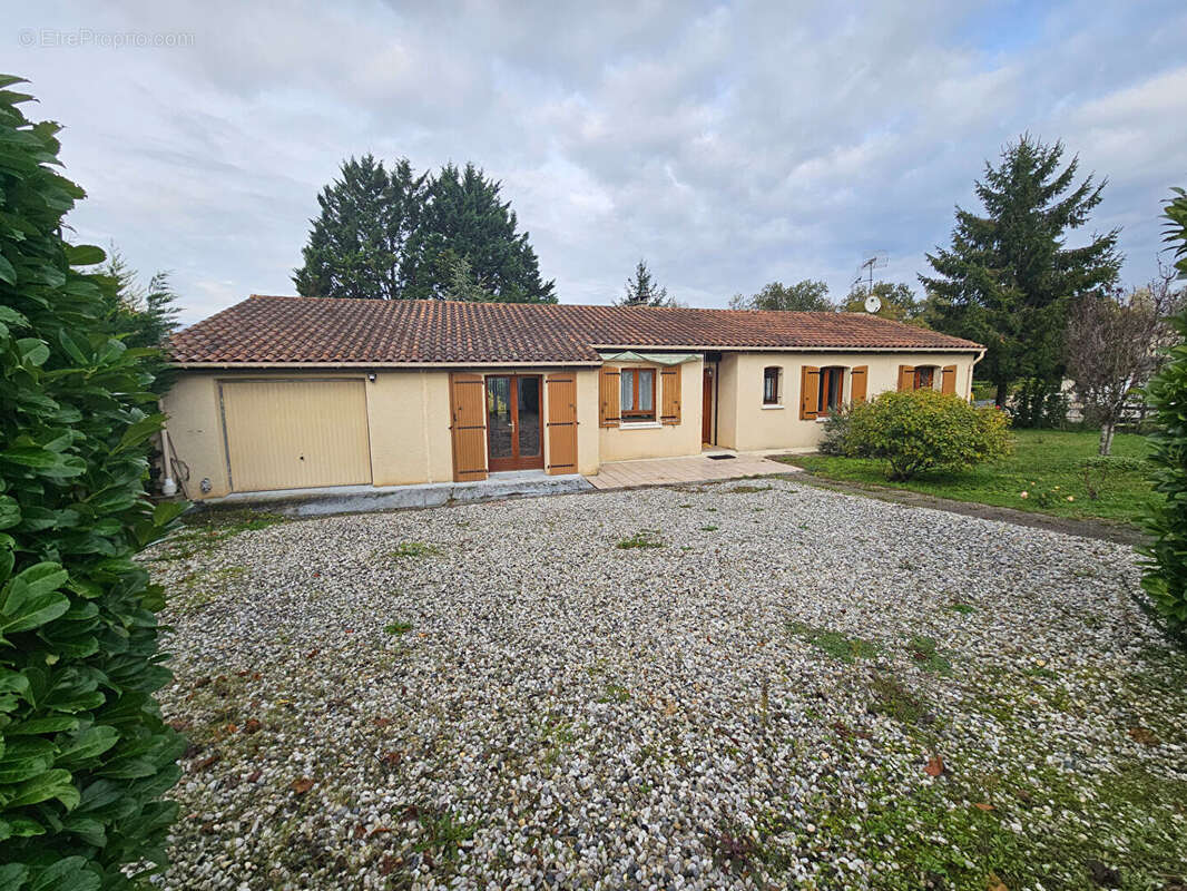 Maison de plain pied Brie 6 pièce(s) 112 m² - photo 3