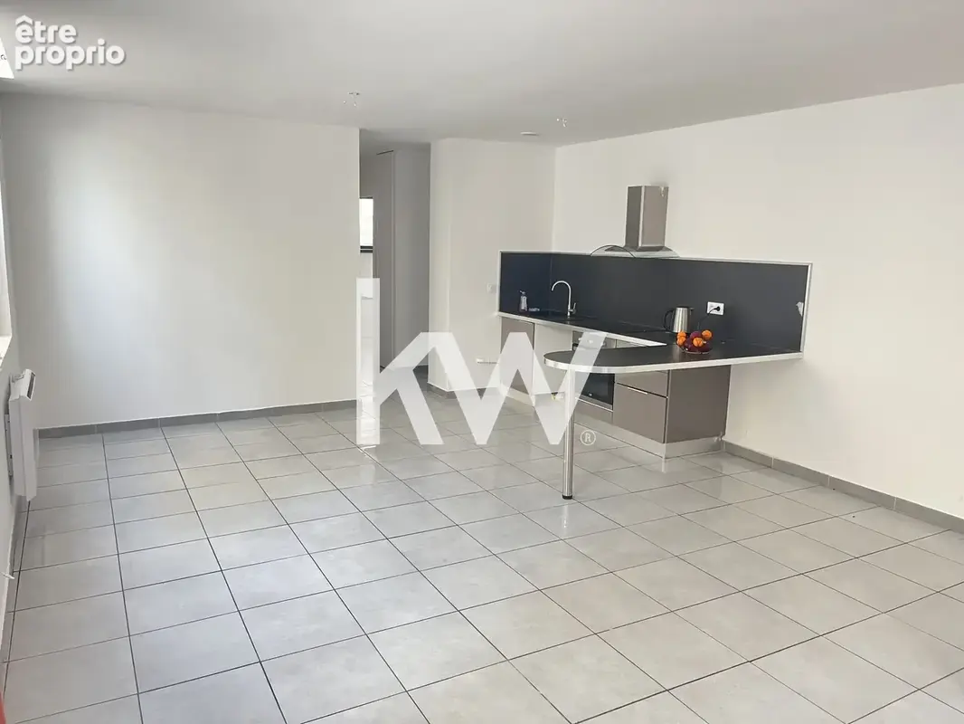 Appartement 4 pièces 104 m² à vendre à Saint-Etienne (42000) - photo 2