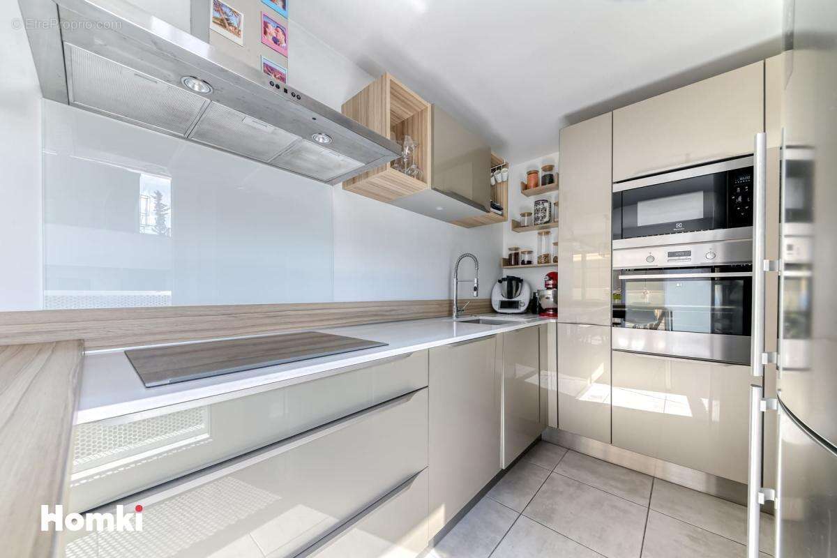 Appartement à LYON-9E